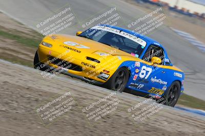 media/Feb-19-2022-Cal Club SCCA Super Tour (Sat) [[420969159b]]/Group 2/Race (Grapevine)/